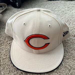 Chicago Bears Hat. New Era Cap